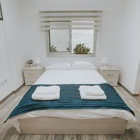 City Centre Studio Beach View Limassol