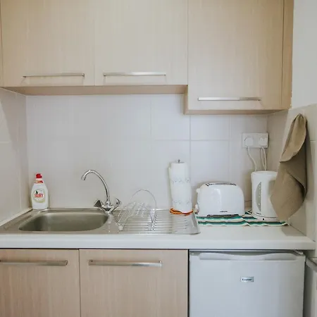 City Centre Studio Beach View Apartment *