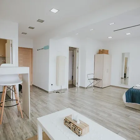 City Centre Studio Beach View * Limassol